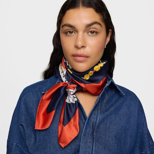 Pañuelo cuadrado naranja TOUS Manifesto