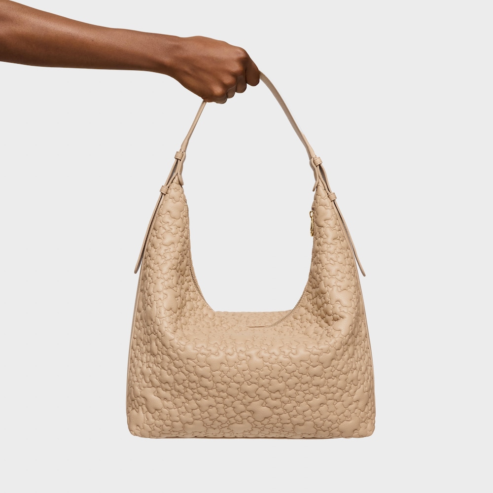 Velk&aacute; Kabelka přes rameno v&nbsp;p&iacute;skově b&eacute;žov&eacute; barvě TOUS Puffy Bear