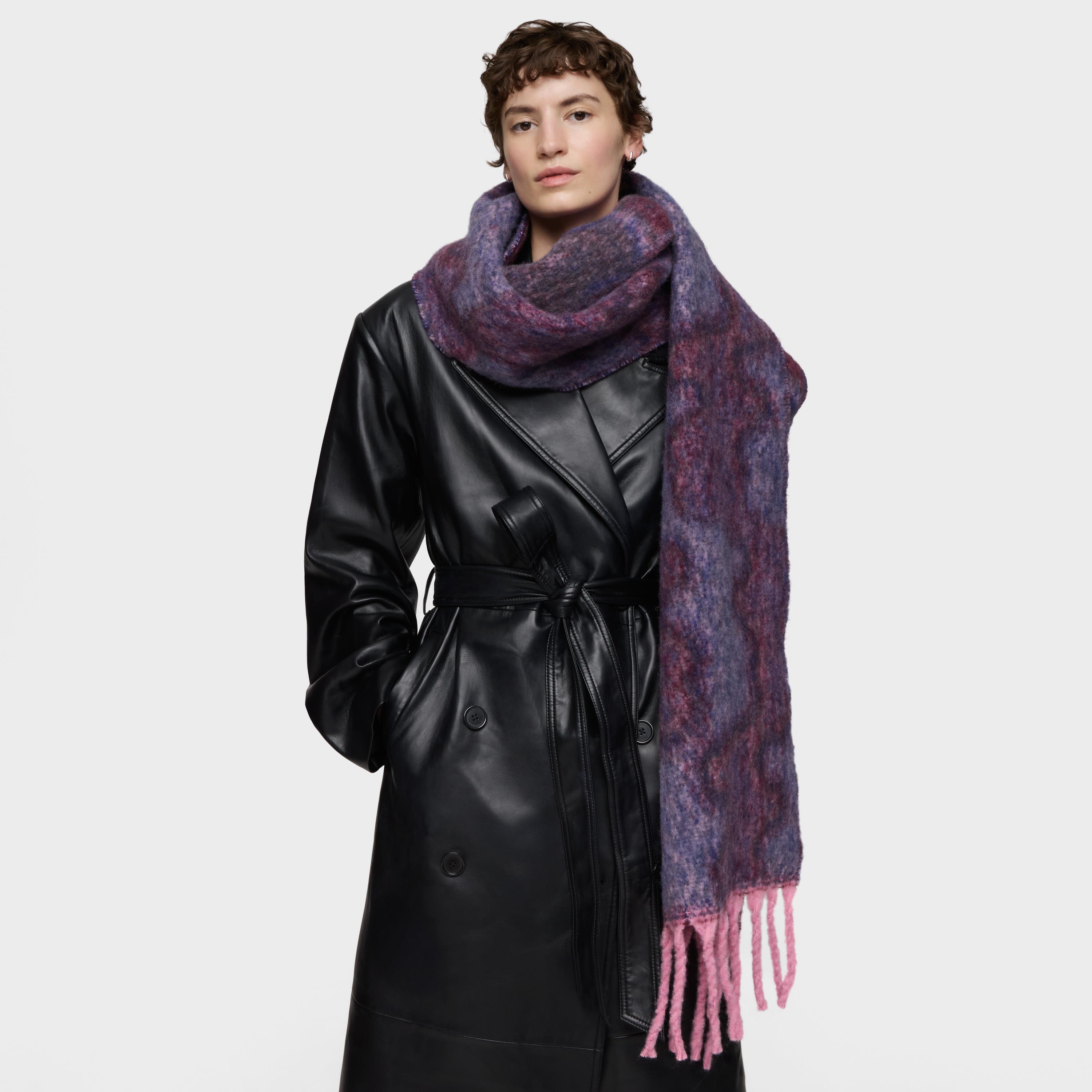 Large dark gray and burgundy Muffler TOUS Bear Waves