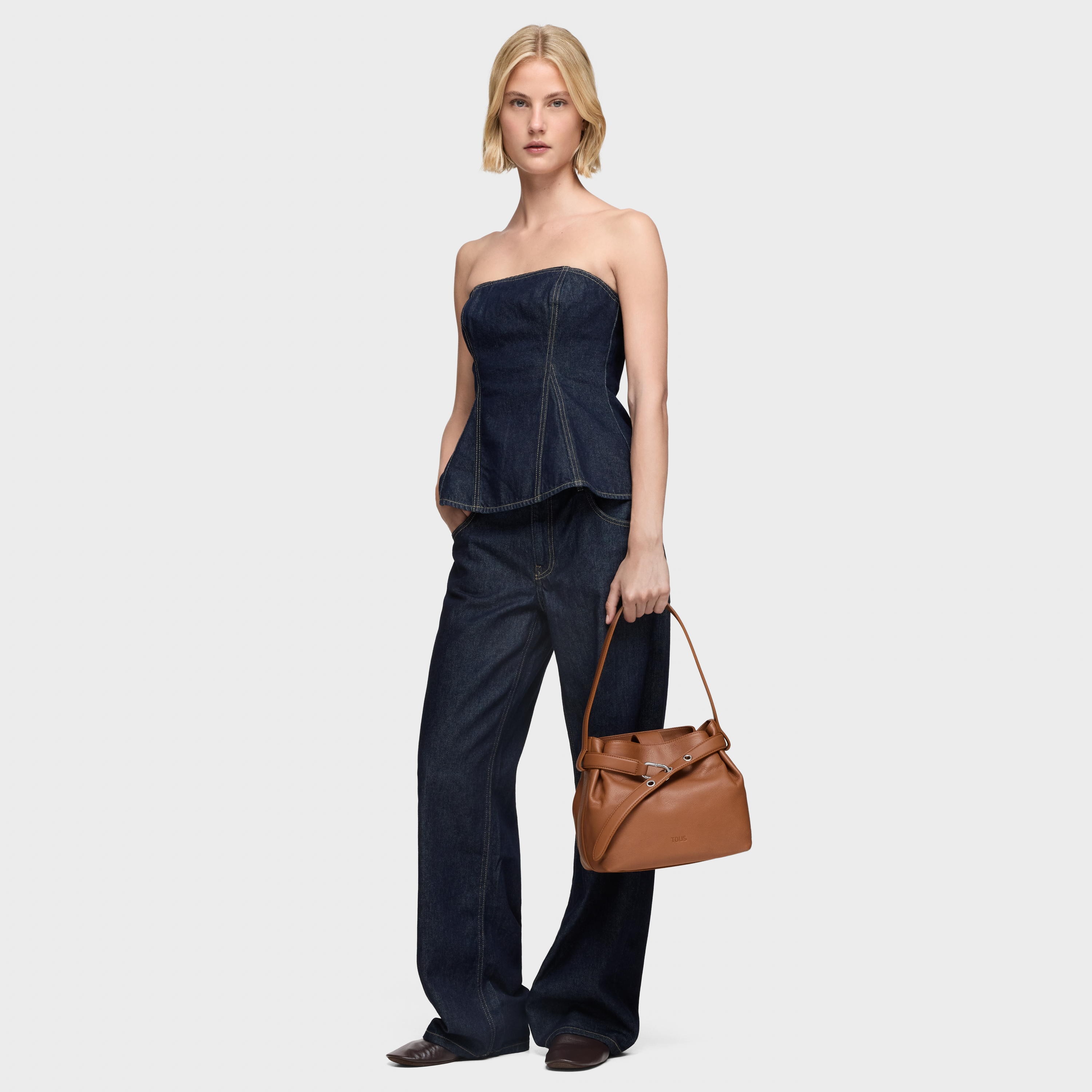 Saca mediana de piel camel TOUS Hold | TOUS