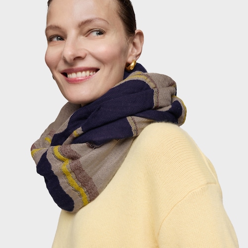 Bufanda azul marino y topo TOUS Bear Waves