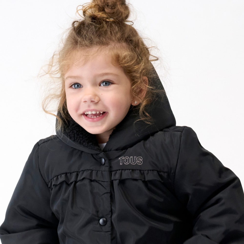 Hooded coat in Party black