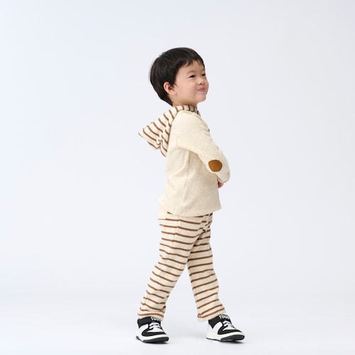 Conjunto de niño Brown crudo
