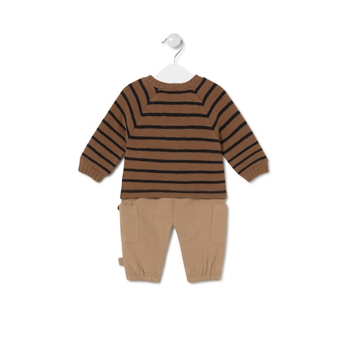 Conjunto de niño Brown crudo