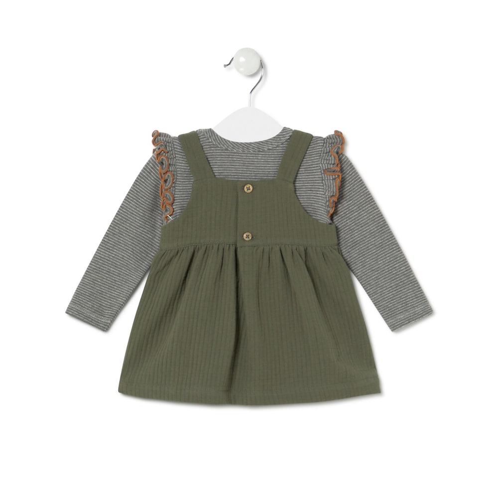 Girls outfit in Green green