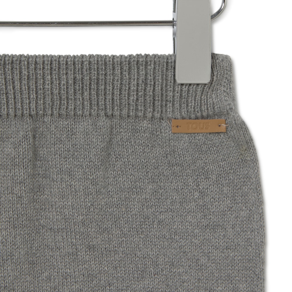 Knitted baby outfit in Tricot grey stripes