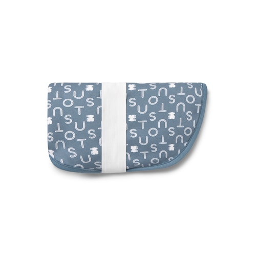 Bear-shaped travel changing mat in Soft navy blue