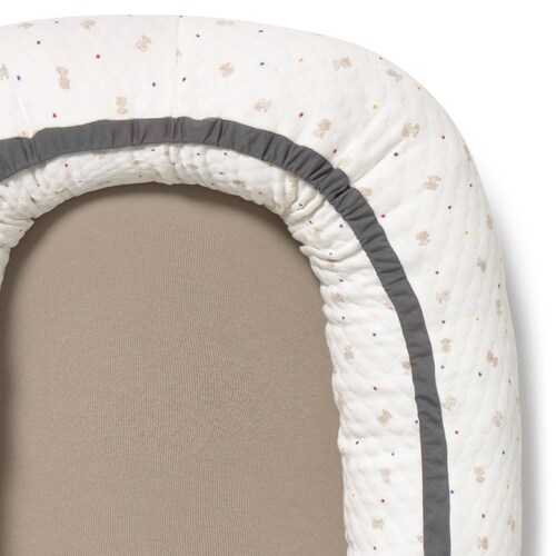 Ninho para a cama dos pais de bebé Cosmic cor crua