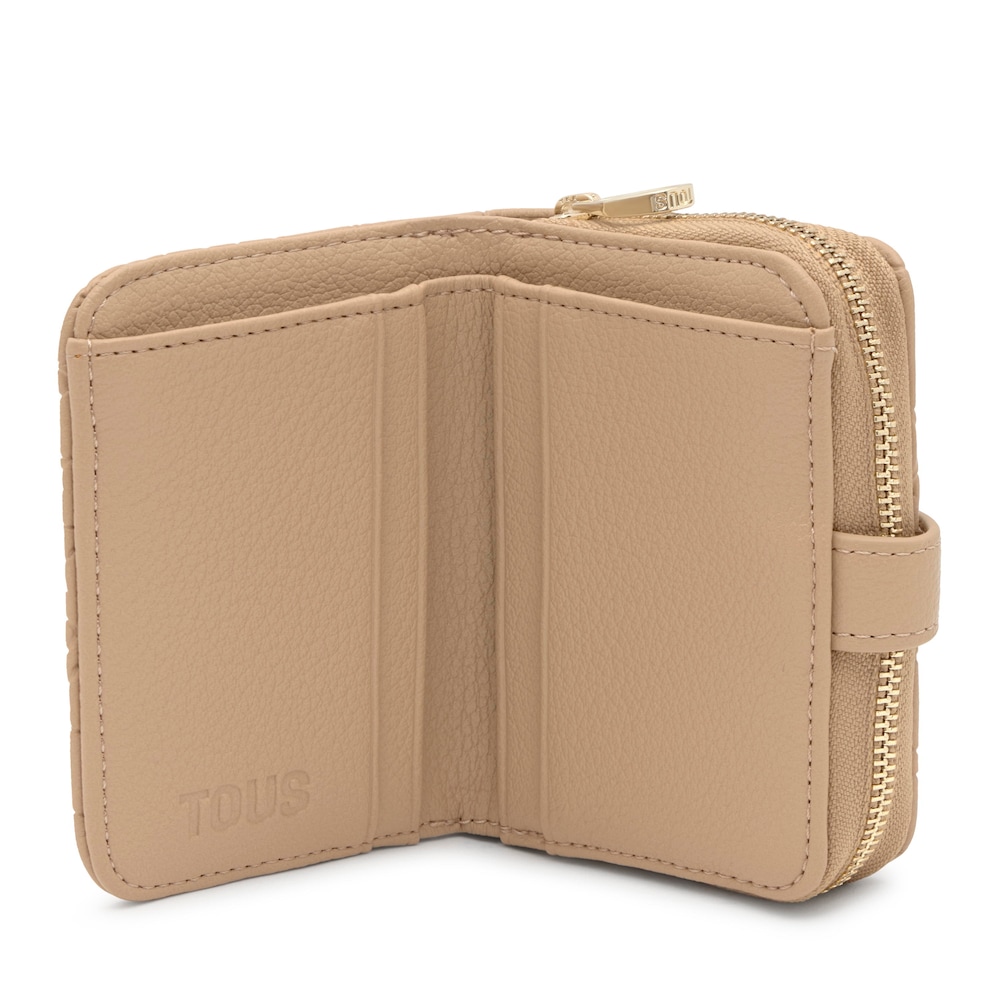 Peněženka na karty v&nbsp;p&iacute;skově b&eacute;žov&eacute; barvě TOUS Bridge Puffy Bear