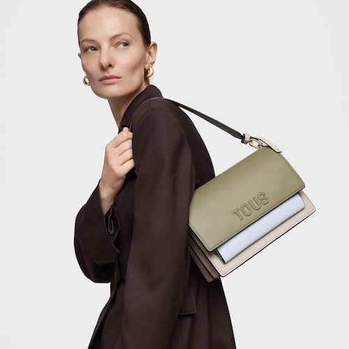 Bandolera mediana topo y verde Audree Saffiano