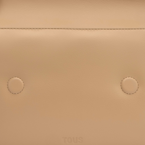 Středně velk&aacute; Crossbody kabelka v&nbsp;p&iacute;skov&eacute; barvě TOUS Audree Soft