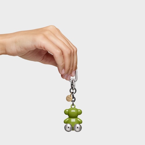 Green and yellow metal Key ring Bold Bear