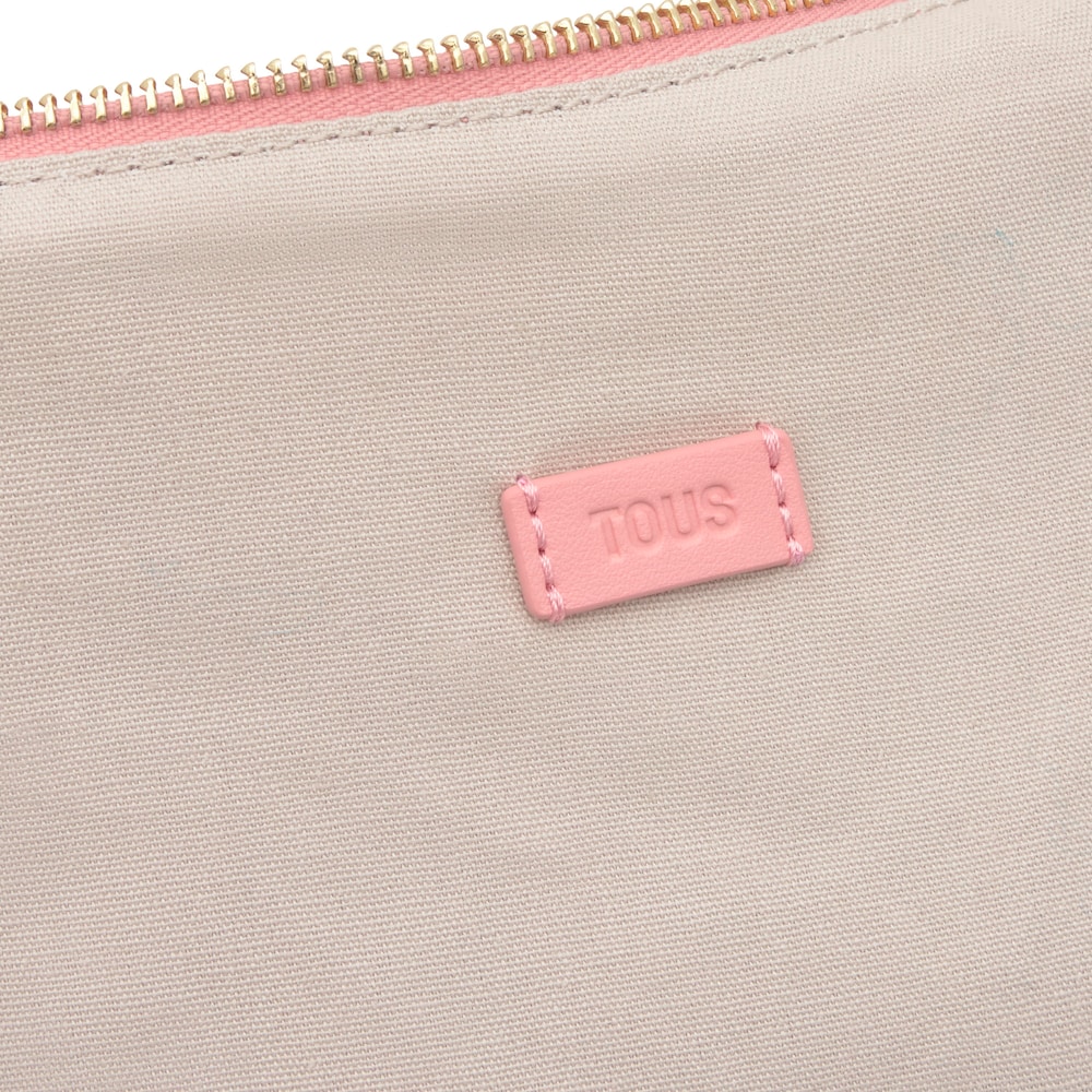 &Mu;ί&nu;&iota; &tau;&sigma;ά&nu;&tau;&alpha; &chi;&iota;&alpha;&sigma;&tau;ί TOUS Hold &sigma;&epsilon; &rho;&omicron;&zeta;-wild &chi;&rho;ώ&mu;&alpha;