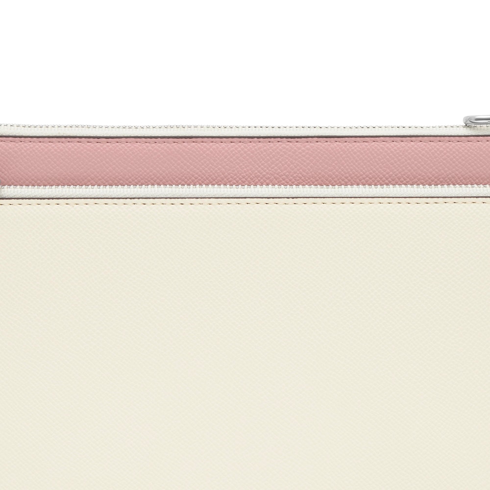Clutch rosa empolvado Audree Saffiano
