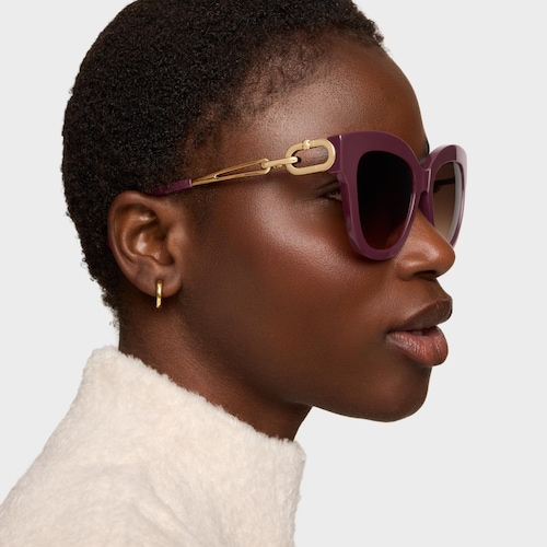 Gafas de sol en color burdeos Hold