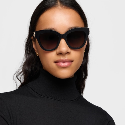 Gafas de sol en color negro Hold