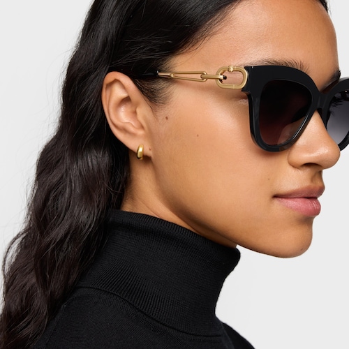 Gafas de sol en color negro Hold