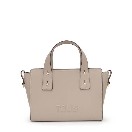 &Mu;&epsilon;&sigma;&alpha;ί&omicron;&upsilon; &mu;&epsilon;&gamma;έ&theta;&omicron;&upsilon;&sigmaf; &tau;&sigma;ά&nu;&tau;&alpha; city TOUS Back to Basics &sigma;&epsilon; &tau;&alpha;&mu;&pi;ά &chi;&rho;ώ&mu;&alpha;