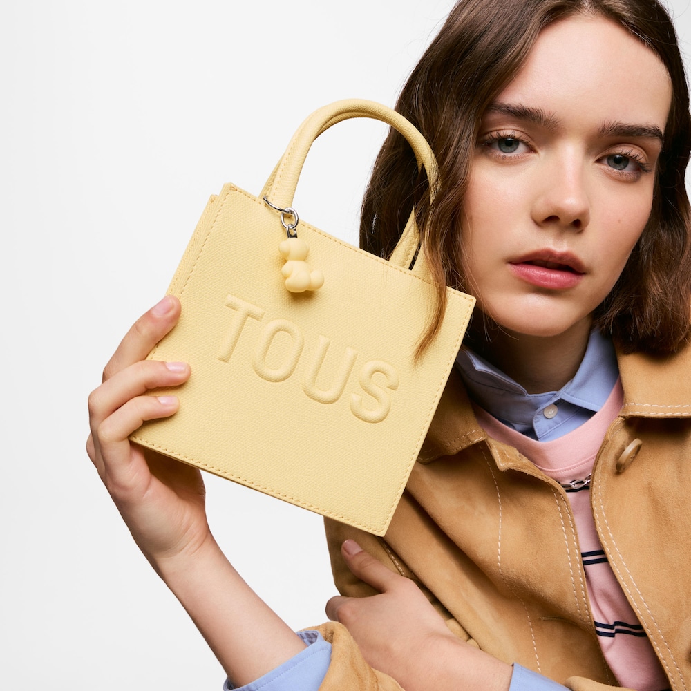 Bolso mini cube amarillo TOUS Back to basics