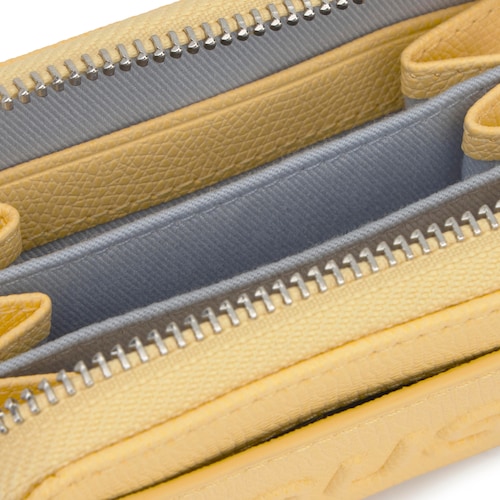 &Pi;&omicron;&rho;&tau;&omicron;&phi;&omicron;&lambda;ά&kappa;&iota; &sigma;&epsilon; &kappa;ί&tau;&rho;&iota;&nu;&omicron; &chi;&rho;ώ&mu;&alpha; TOUS Back to Basics