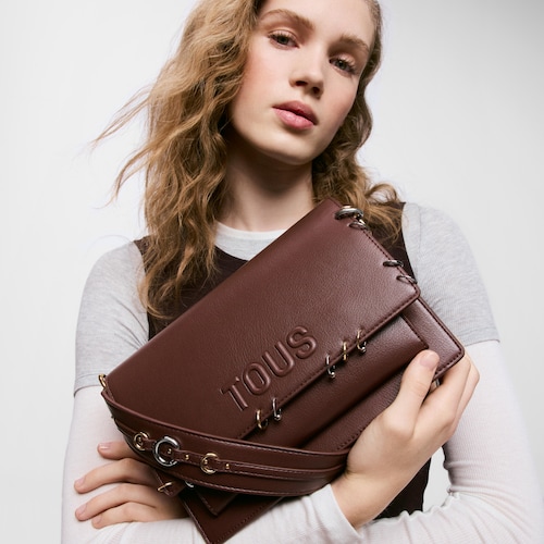 &Mu;&epsilon;&sigma;&alpha;ί&omicron;&upsilon; &mu;&epsilon;&gamma;έ&theta;&omicron;&upsilon;&sigmaf; &tau;&sigma;ά&nu;&tau;&alpha; &chi;&iota;&alpha;&sigma;&tau;ί &sigma;&epsilon; &kappa;&alpha;&phi;έ &chi;&rho;ώ&mu;&alpha; TOUS Audree Earrings