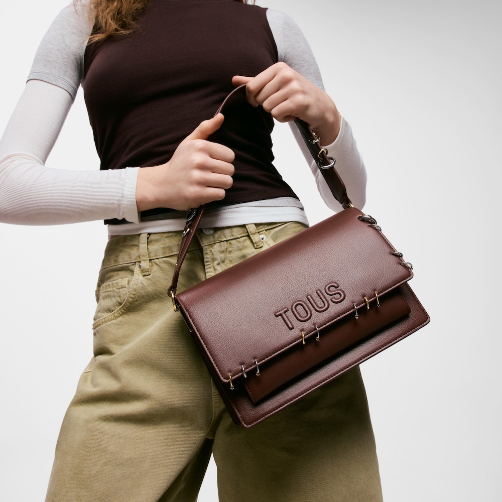 &Mu;&epsilon;&sigma;&alpha;ί&omicron;&upsilon; &mu;&epsilon;&gamma;έ&theta;&omicron;&upsilon;&sigmaf; &tau;&sigma;ά&nu;&tau;&alpha; &chi;&iota;&alpha;&sigma;&tau;ί &sigma;&epsilon; &kappa;&alpha;&phi;έ &chi;&rho;ώ&mu;&alpha; TOUS Audree Earrings