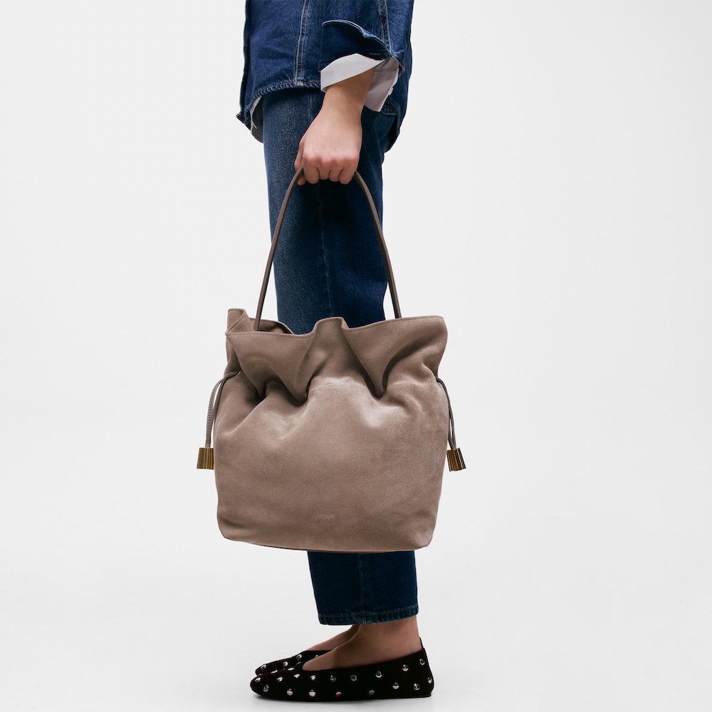 &Mu;&epsilon;&sigma;&alpha;ί&omicron;&upsilon; &mu;&epsilon;&gamma;έ&theta;&omicron;&upsilon;&sigmaf; &tau;&sigma;ά&nu;&tau;&alpha; &pi;&omicron;&upsilon;&gamma;&kappa;ί TOUS Heritage &delta;έ&rho;&mu;&alpha; &sigma;&epsilon; &tau;&alpha;&mu;&pi;ά &chi;&rho;ώ&mu;&alpha;