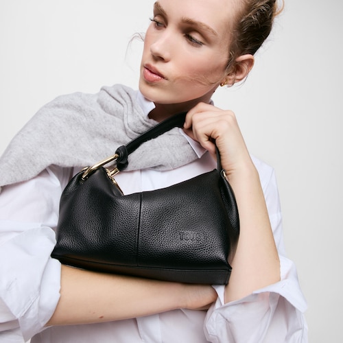 &Tau;&sigma;ά&nu;&tau;&alpha; &chi;&iota;&alpha;&sigma;&tau;ί &alpha;&pi;ό &delta;έ&rho;&mu;&alpha; &sigma;&epsilon; &mu;&alpha;ύ&rho;&omicron; &chi;&rho;ώ&mu;&alpha; TOUS Hold