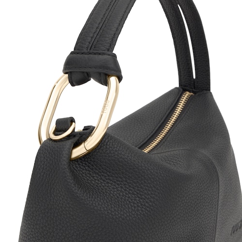 &Tau;&sigma;ά&nu;&tau;&alpha; &chi;&iota;&alpha;&sigma;&tau;ί &sigma;&epsilon; &mu;&alpha;ύ&rho;&omicron; &chi;&rho;ώ&mu;&alpha; TOUS Hold