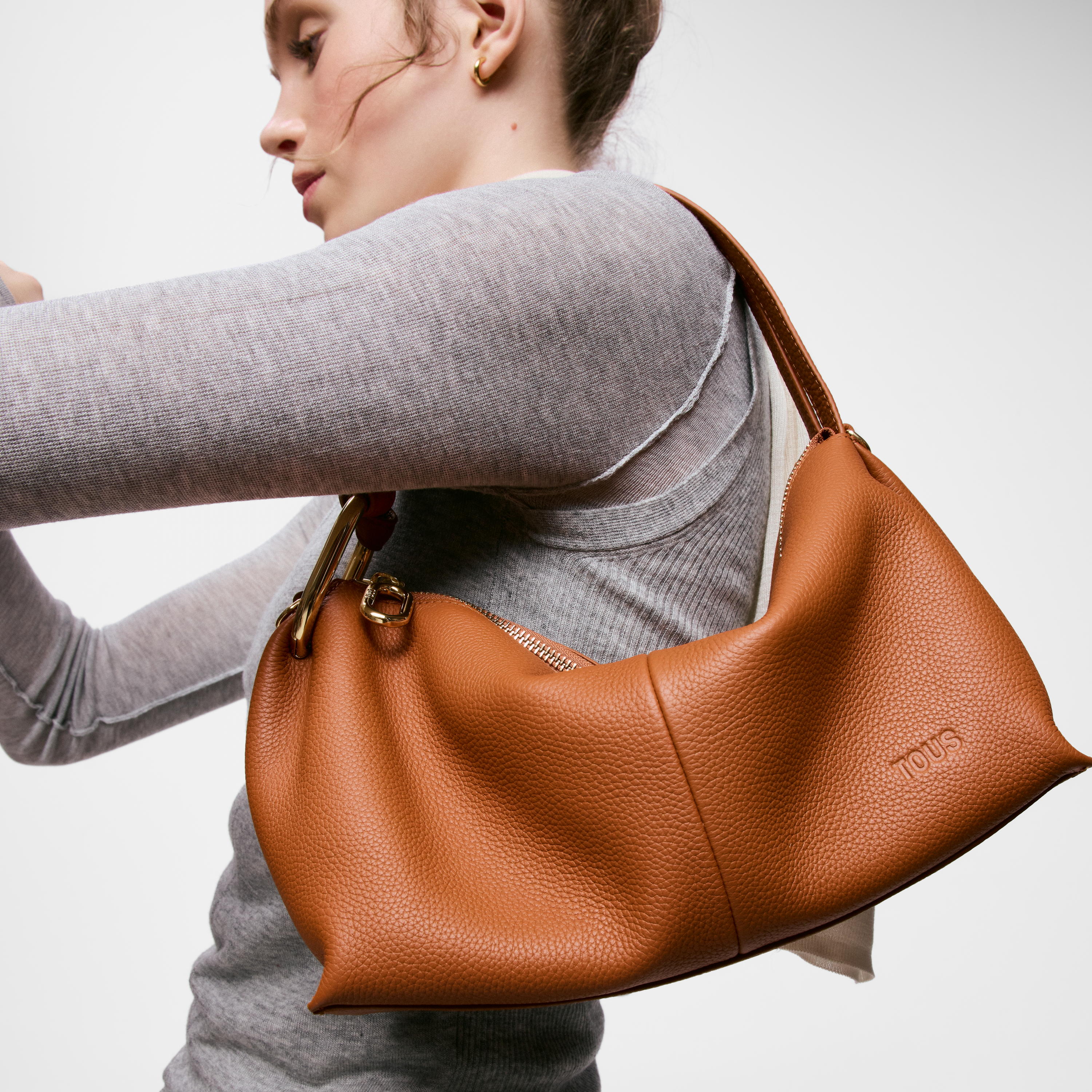 Camel-colored Bowling leather bag TOUS Hold