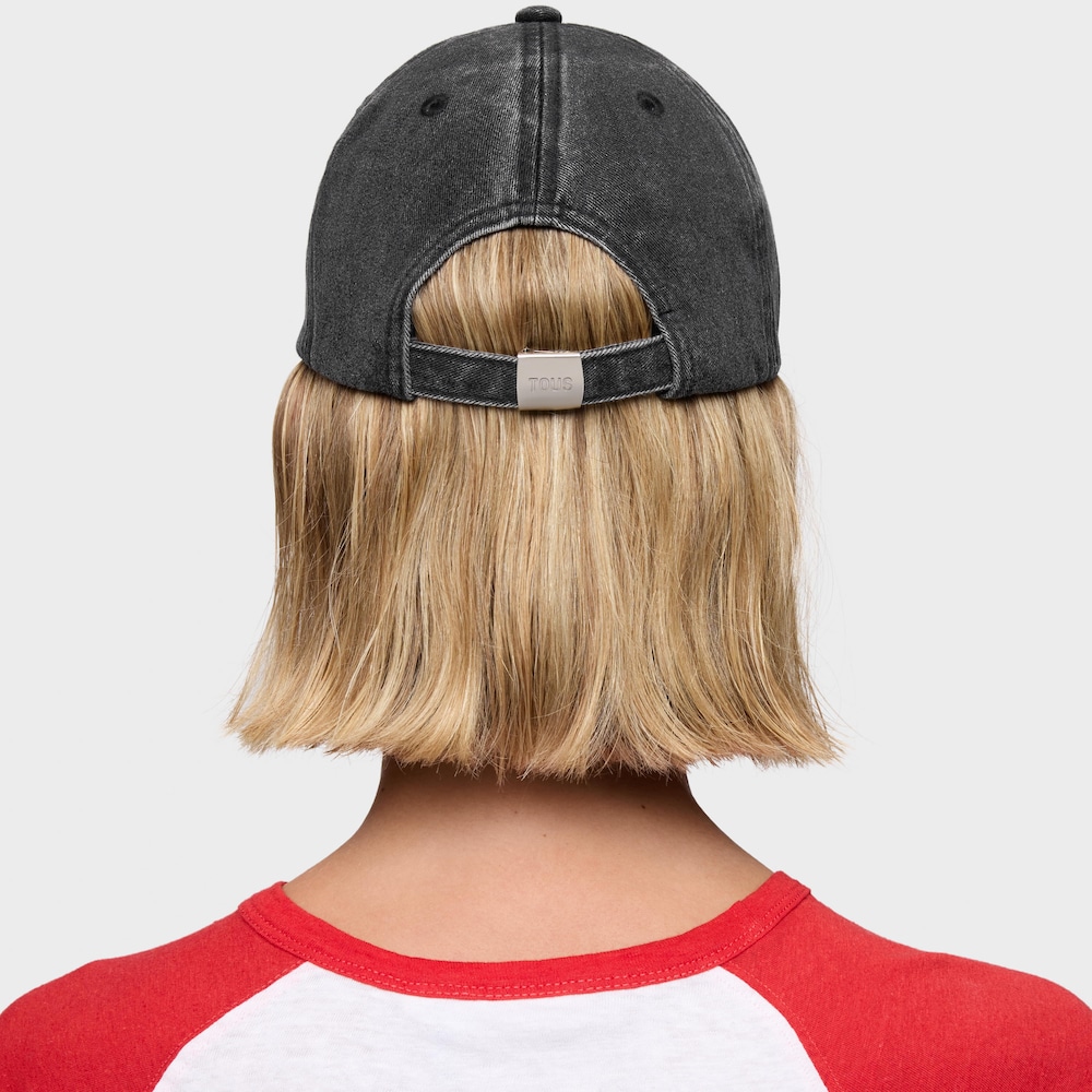 Gorra negra TOUS Earrings