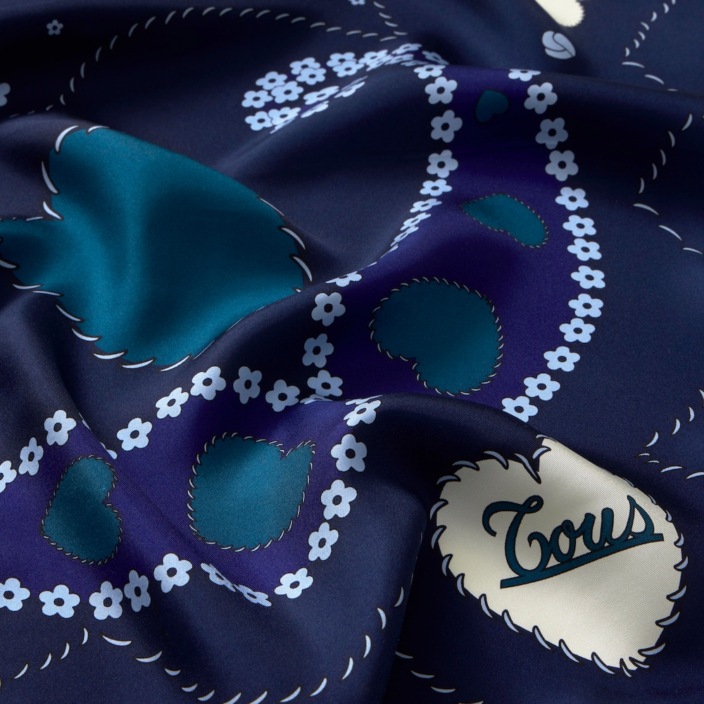 Čtvercov&yacute; tmavě modr&yacute; &Scaron;&aacute;tek TOUS Motifs Paisley