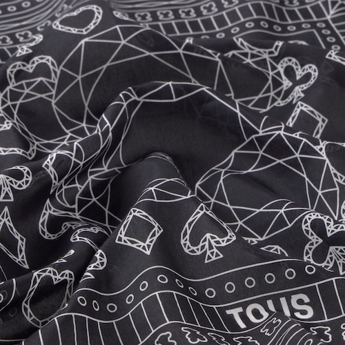Pañuelo cuadrado pequeño negro TOUS All in Bandana