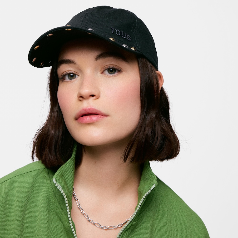 Gorra negra TOUS Jewelry Studs