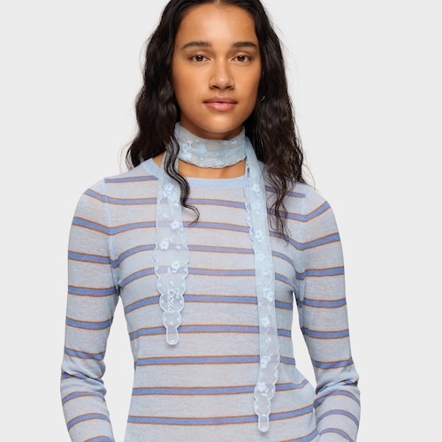 Nebesky modr&yacute; vy&scaron;&iacute;van&yacute; &Scaron;&aacute;tek TOUS Daisy