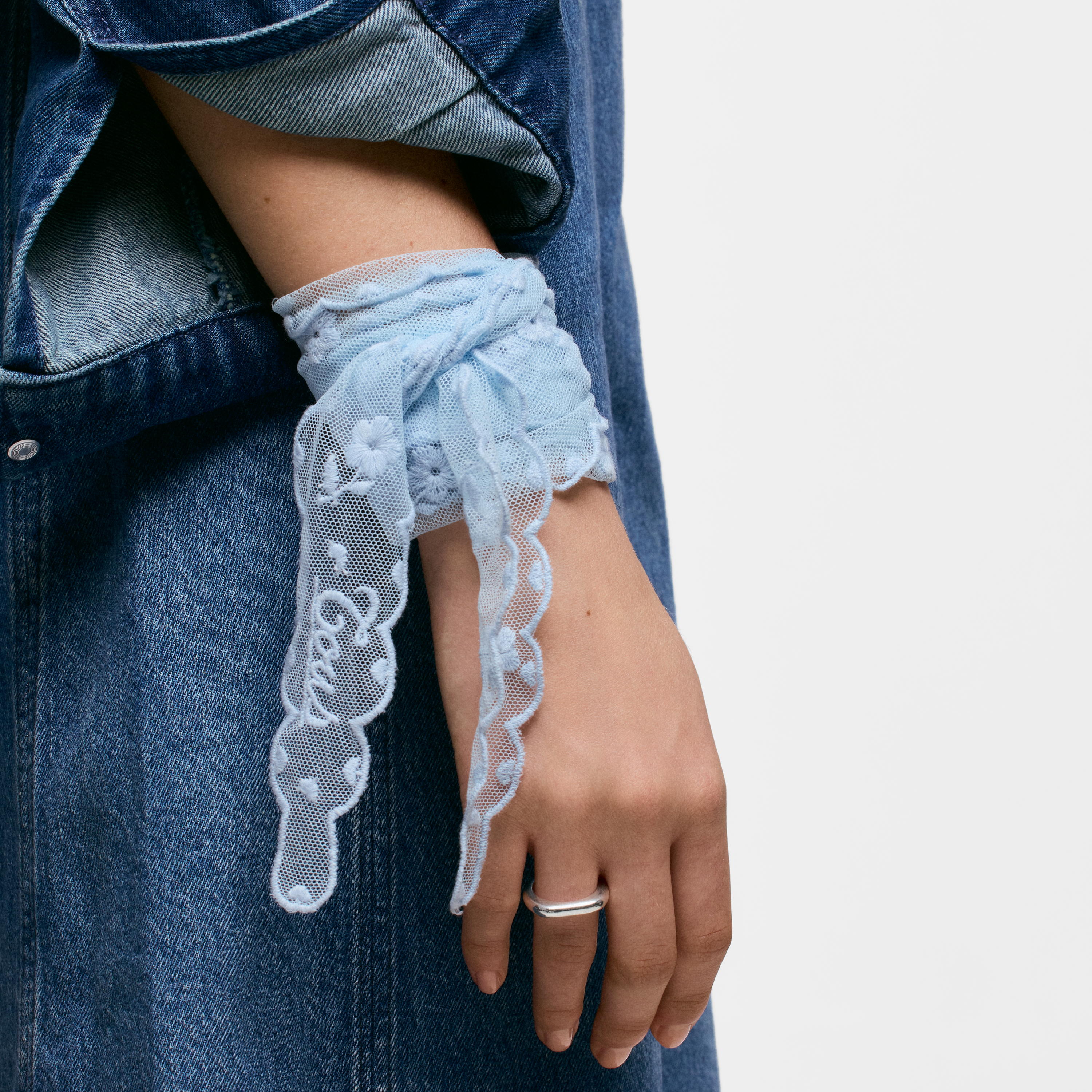 Sky blue embroidered Scarf TOUS Daisy