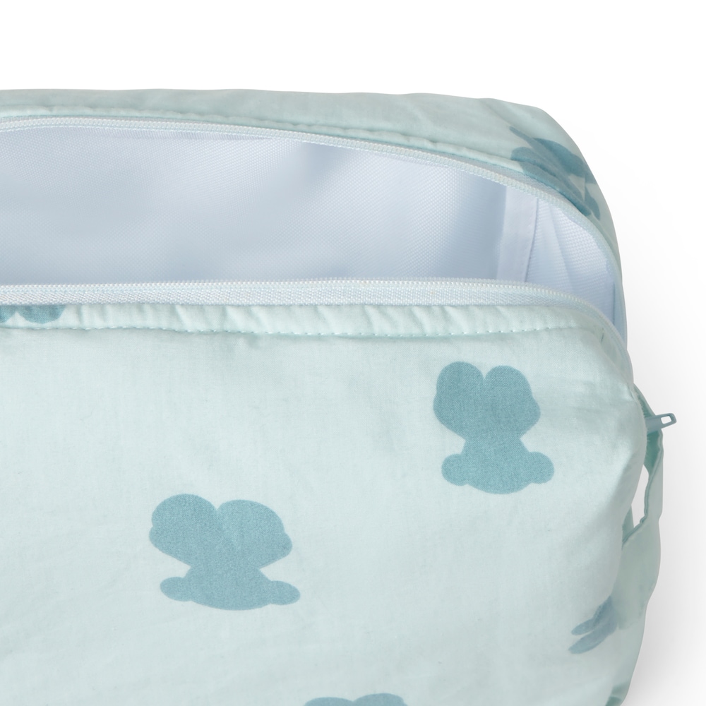 Mist HFluffy toiletry bag