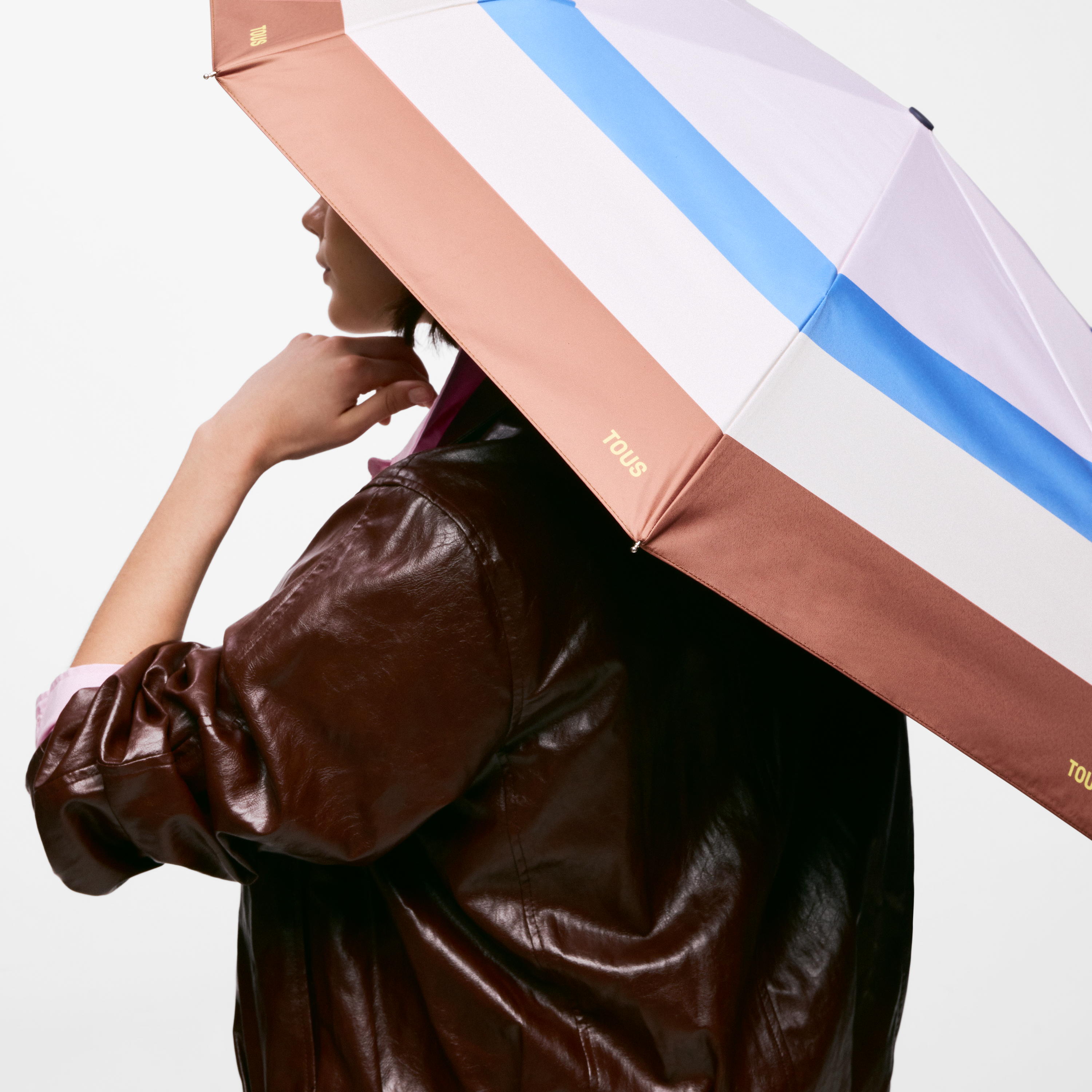Camel-colored Parasol umbrella TOUS Summer Holidays 