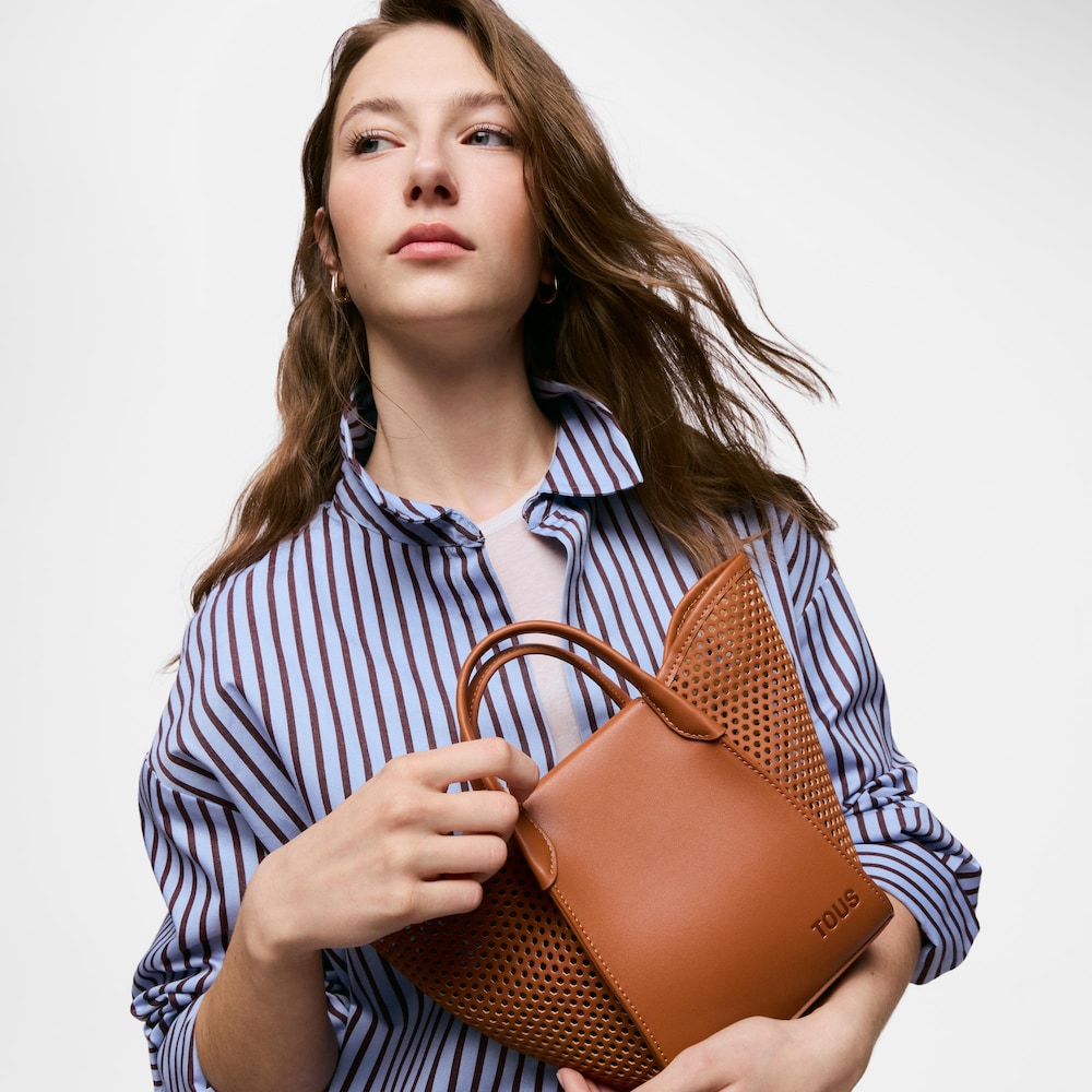 Mała Torba z rączkami w kolorze camelowym TOUS&nbsp;Tulip Cutout