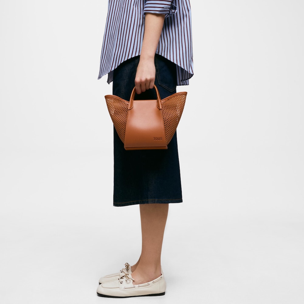 Mała Torba z rączkami w kolorze camelowym TOUS&nbsp;Tulip Cutout