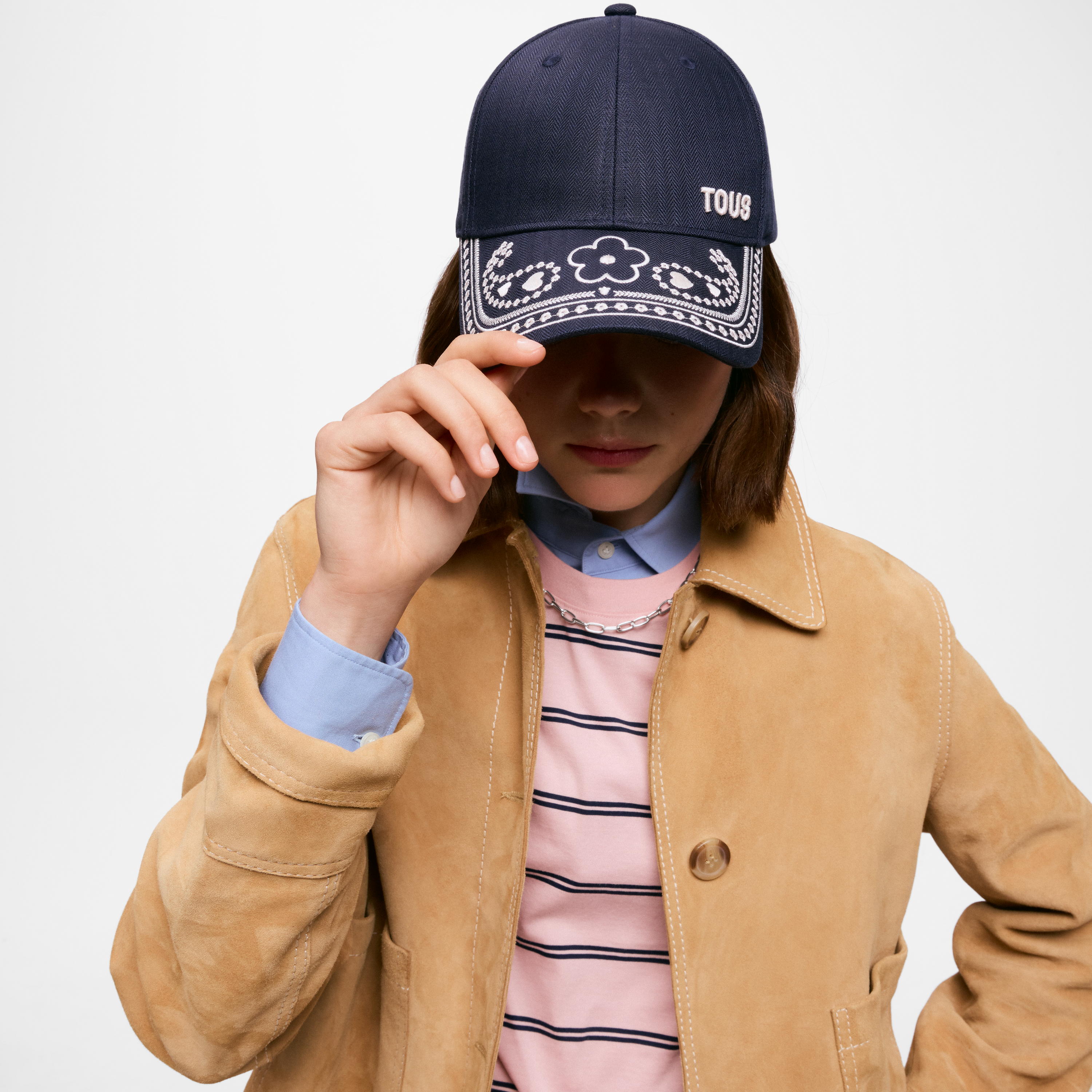 Navy blue embroidered Cap TOUS Motifs Paisley