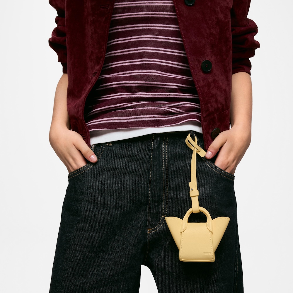 Žlt&yacute; Pr&iacute;vesok na kľ&uacute;če s&nbsp;tulip&aacute;nom TOUS Icons