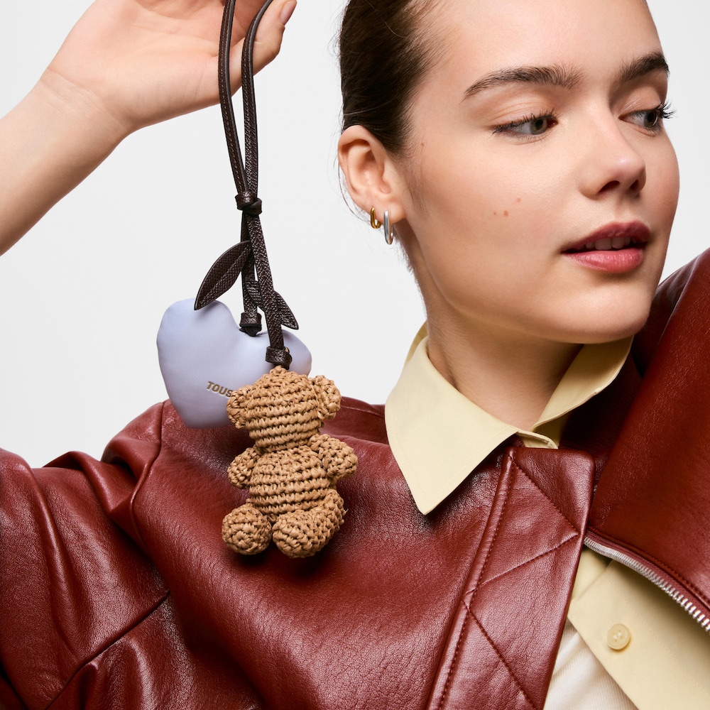 Llavero charm oso y coraz&oacute;n malva TOUS Icons