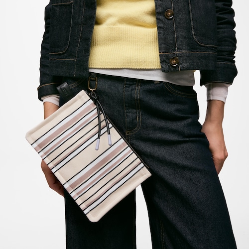 TOUS Tulip ploch&aacute; toaletn&aacute; ta&scaron;ka