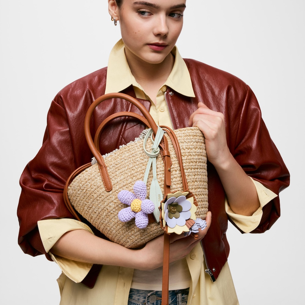 Llavero charm tulipa camel TOUS Icons