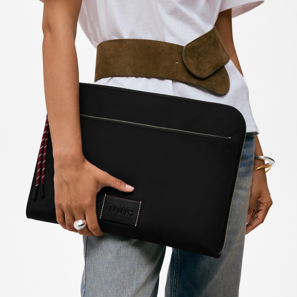 Funda para port&aacute;til negra Empire Soft New