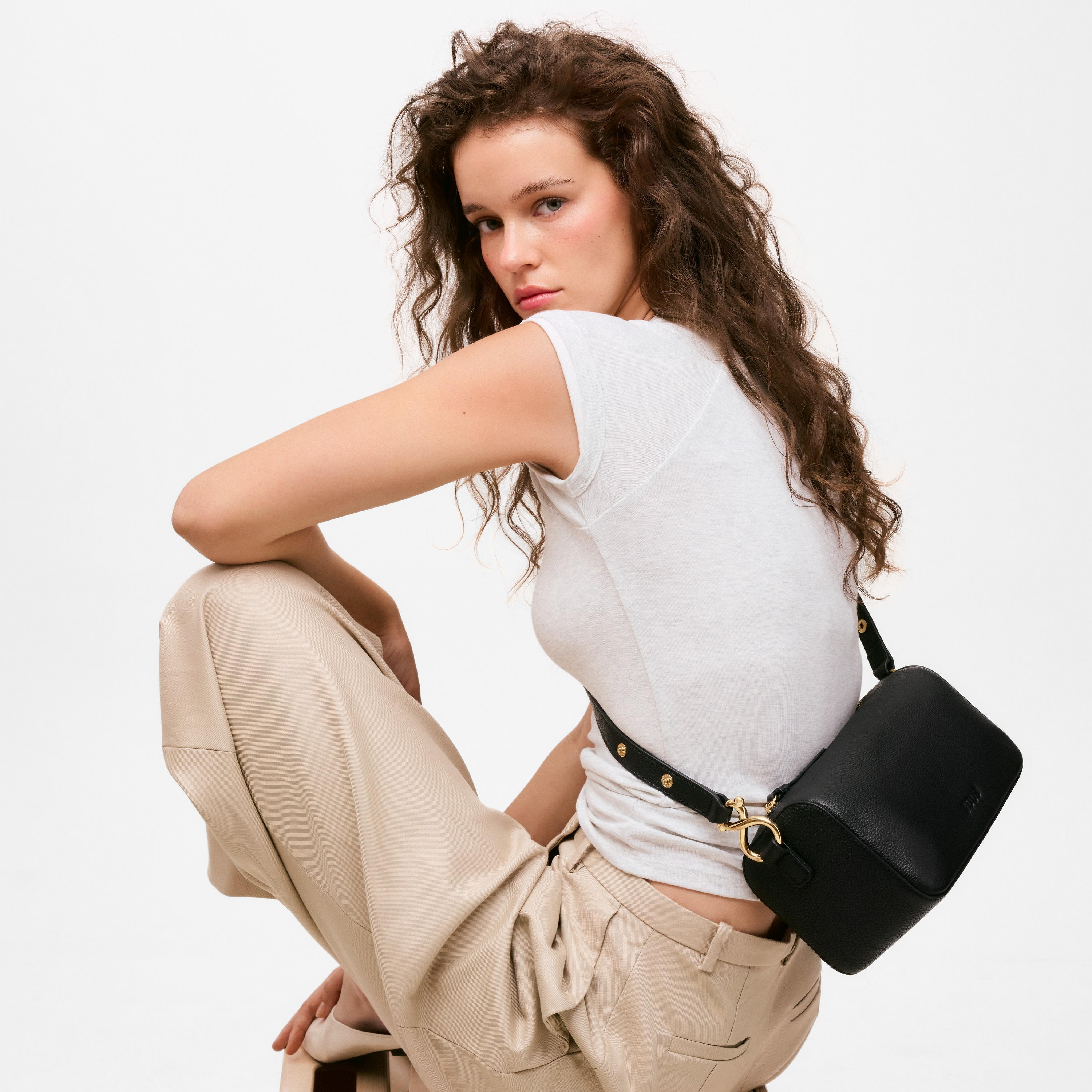 Black leather Crossbody bag TOUS Infinity