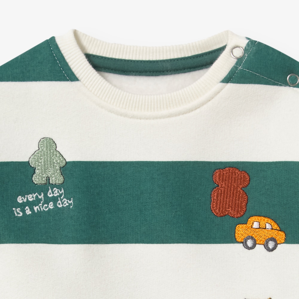 Casual green striped jumper