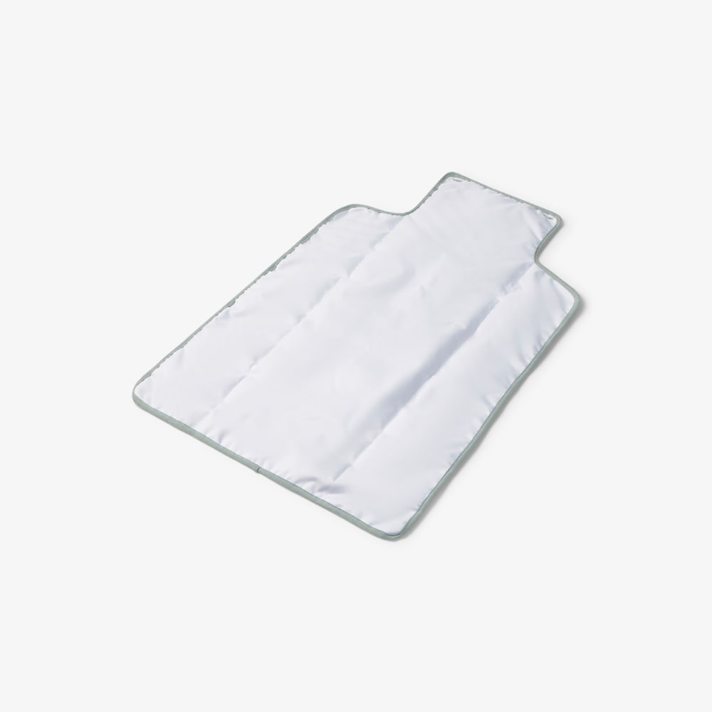 Const green portable baby changing mat