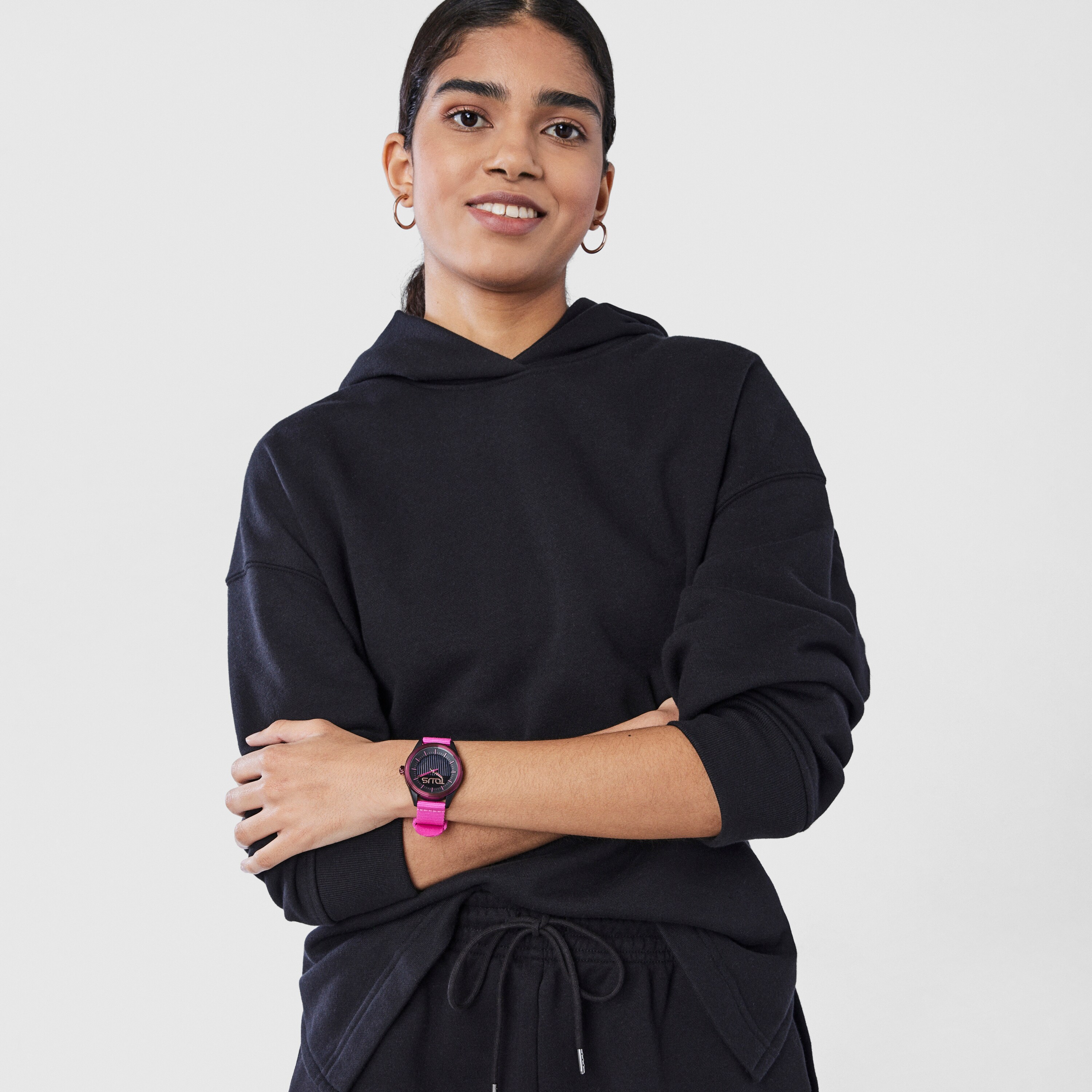 Fuchsia solar-powered and sustainable Vibrant Sun Watch